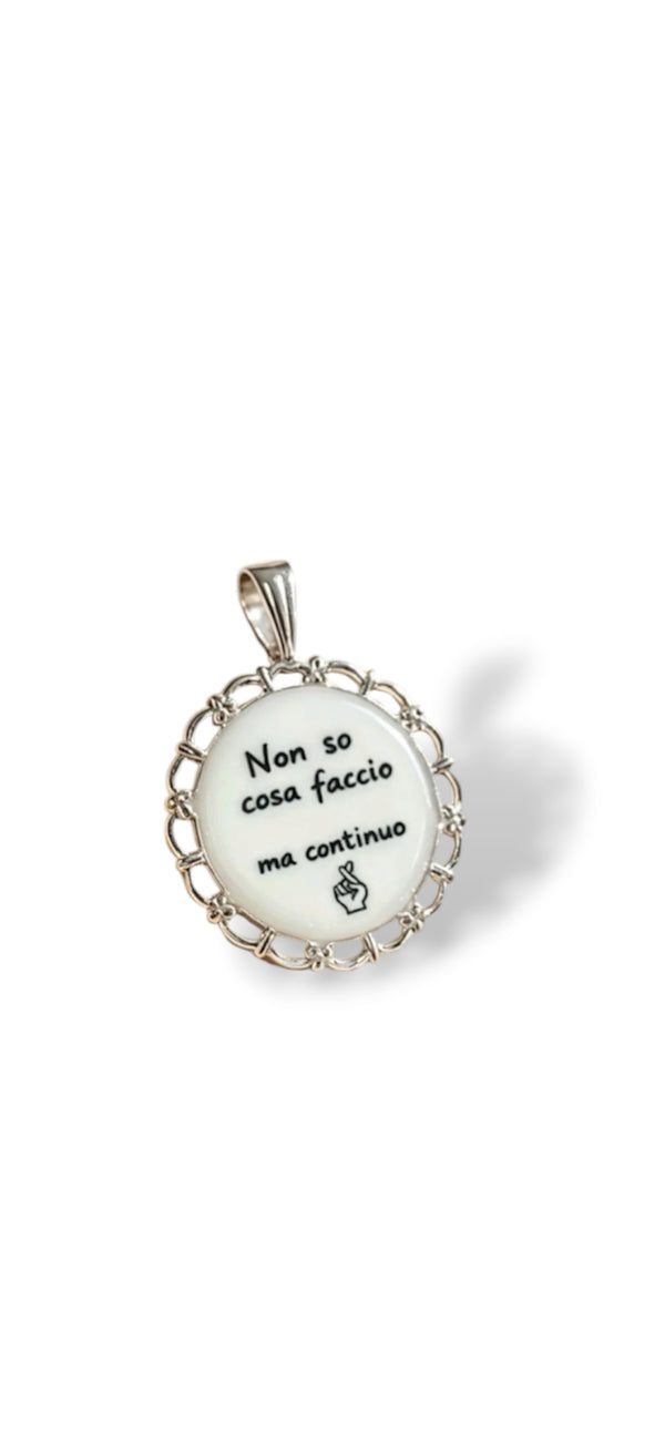 CHARM SILVER NON SO COSA FACCIO MA CONTINUO