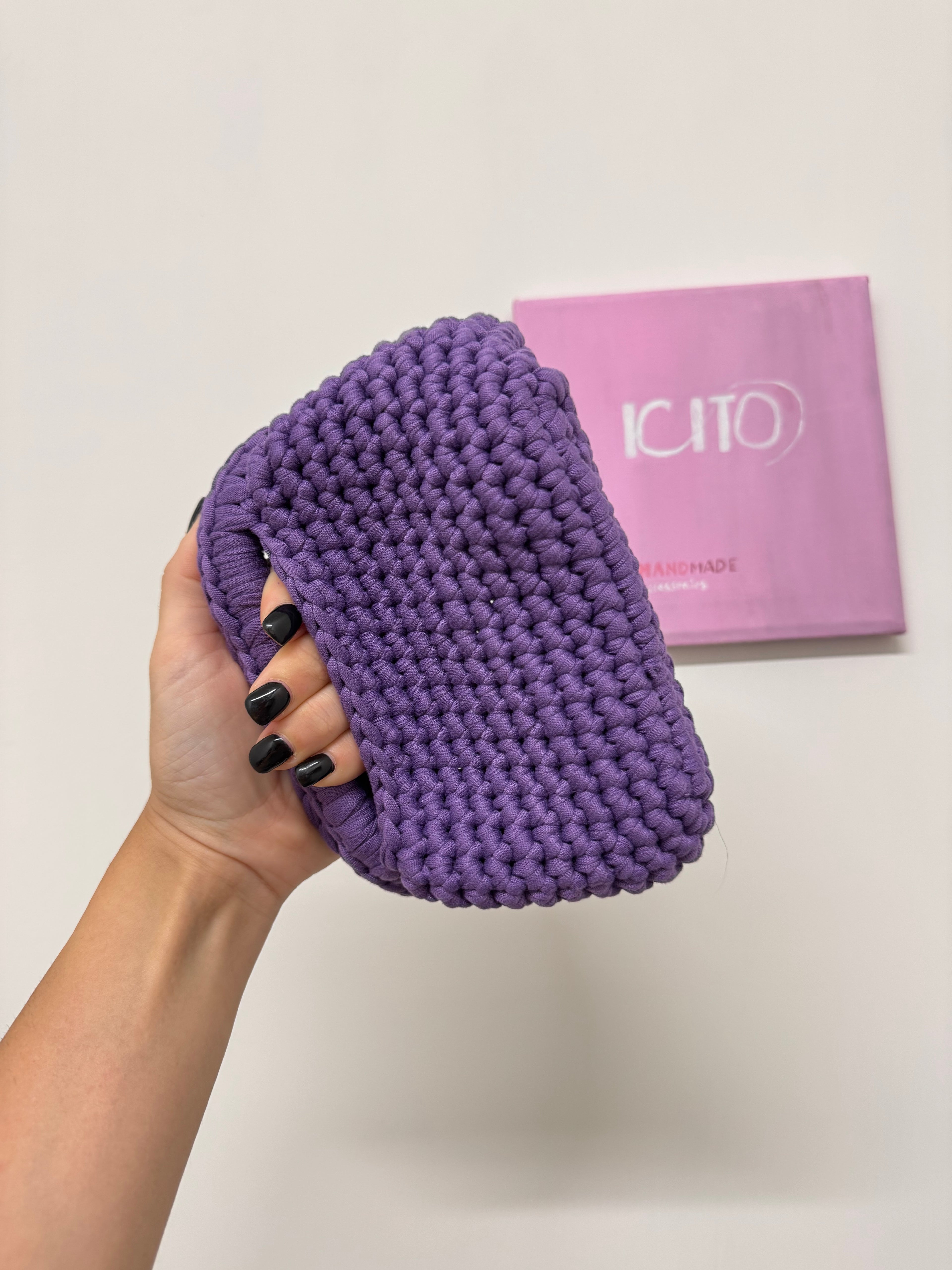 Clutch Viola